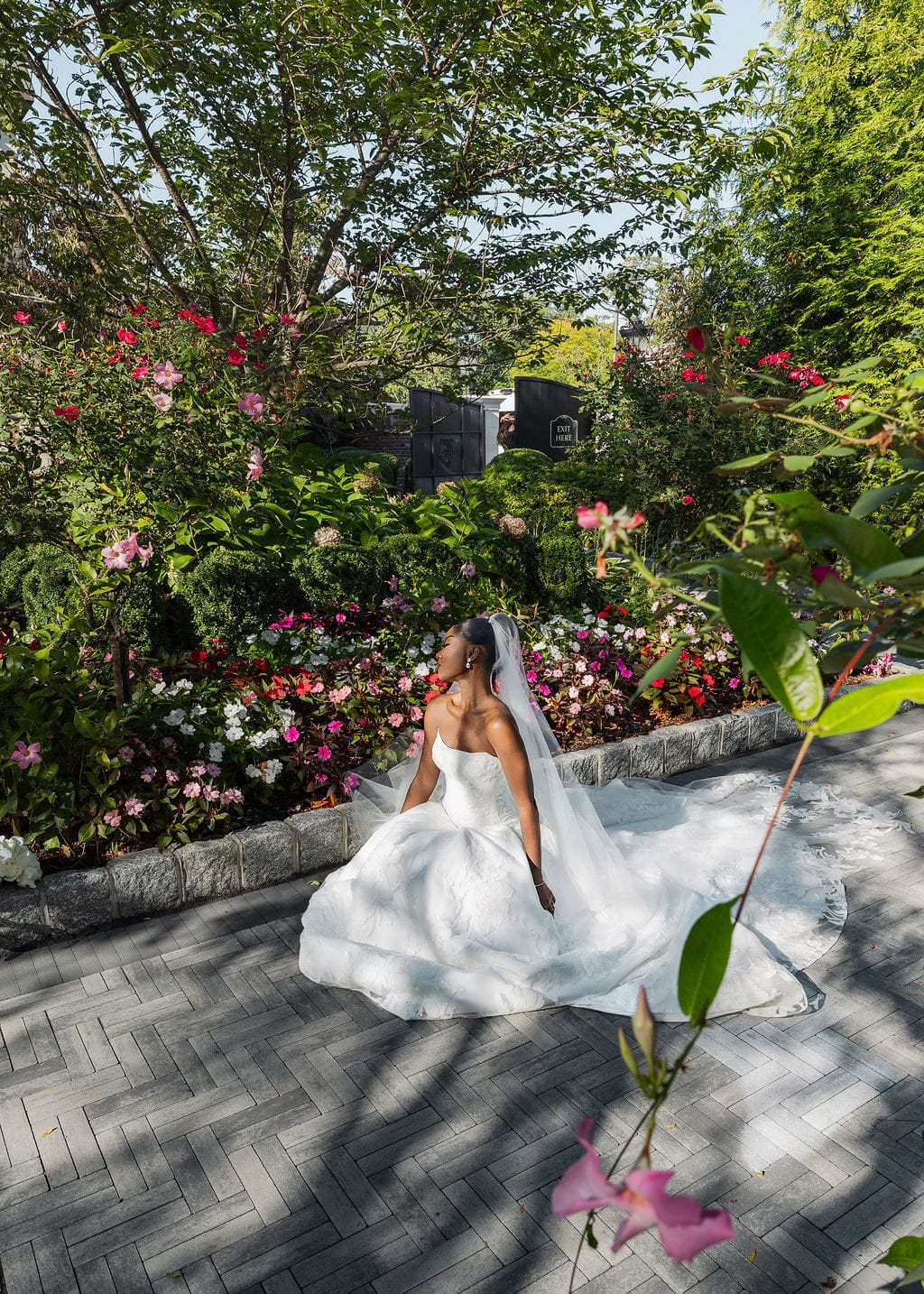 Aces of Hearts: Abena & Ayo's Akan–Yoruba Wedding · 4