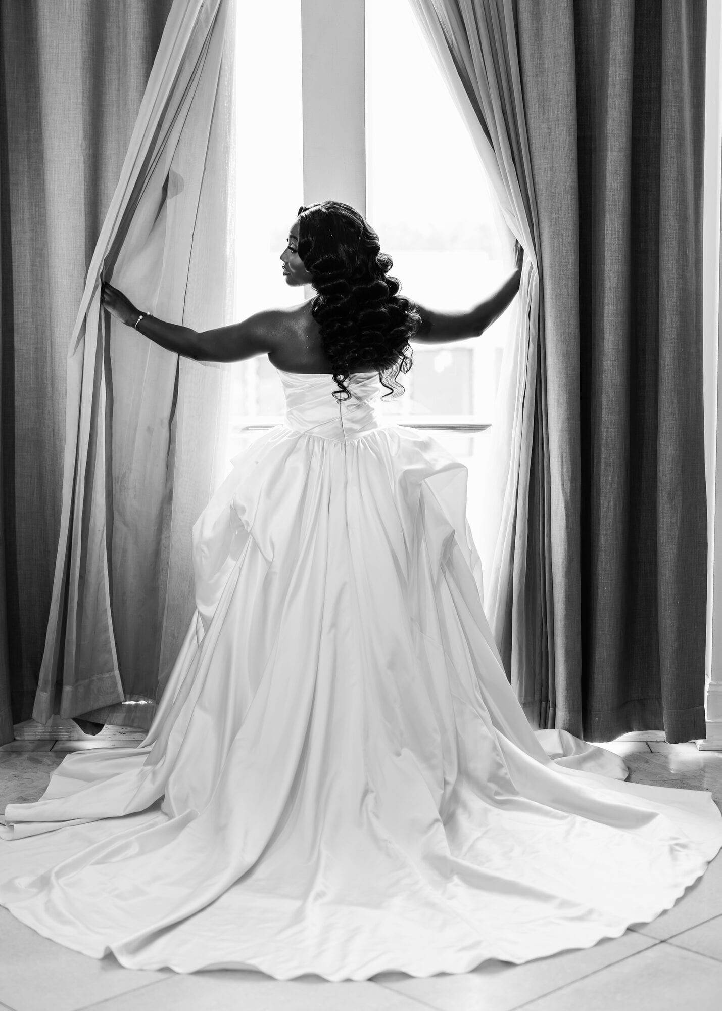 Behind the Fan: Henry & Genevieve's Virginia Wedding · 5